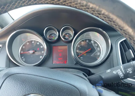 2017 Buick Cascada Premium z USA, uszkodzony, nr VIN W04WH3N52HG063395